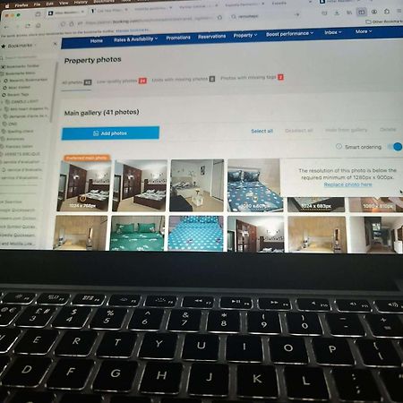 Hotel Residence Georges Colette Yopougon Ngoại thất bức ảnh