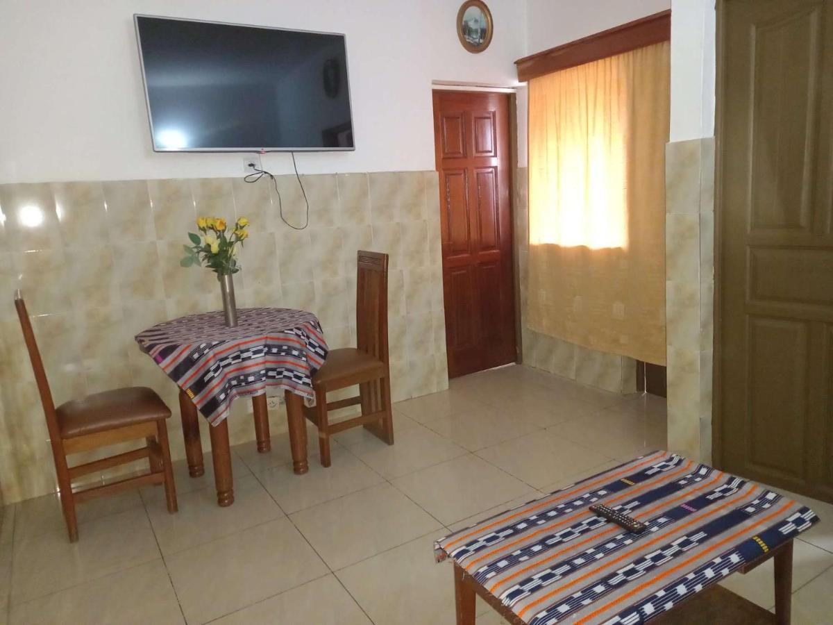 Hotel Residence Georges Colette Yopougon Ngoại thất bức ảnh