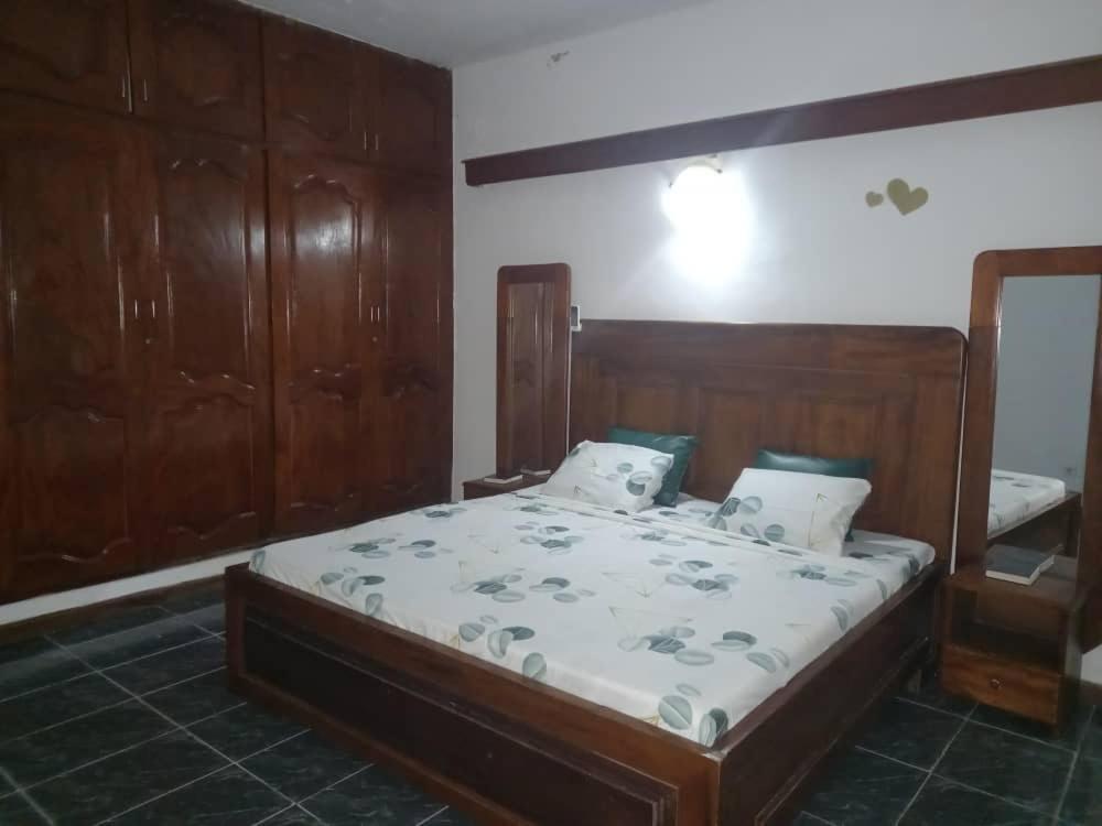 Hotel Residence Georges Colette Yopougon Ngoại thất bức ảnh